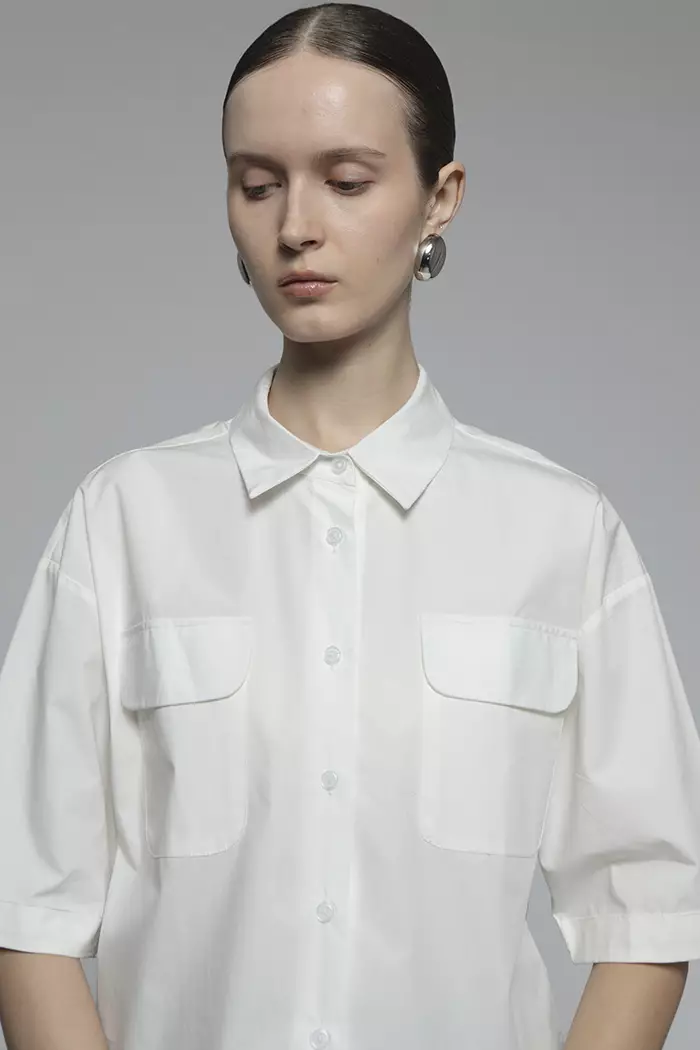 COTTONINK Studio - Atasan Kemeja Wanita Off-white Column #StudioEssentials