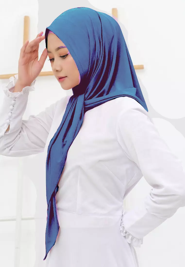 Jilbab Wanita Instan Curve Hijab Denim Blue