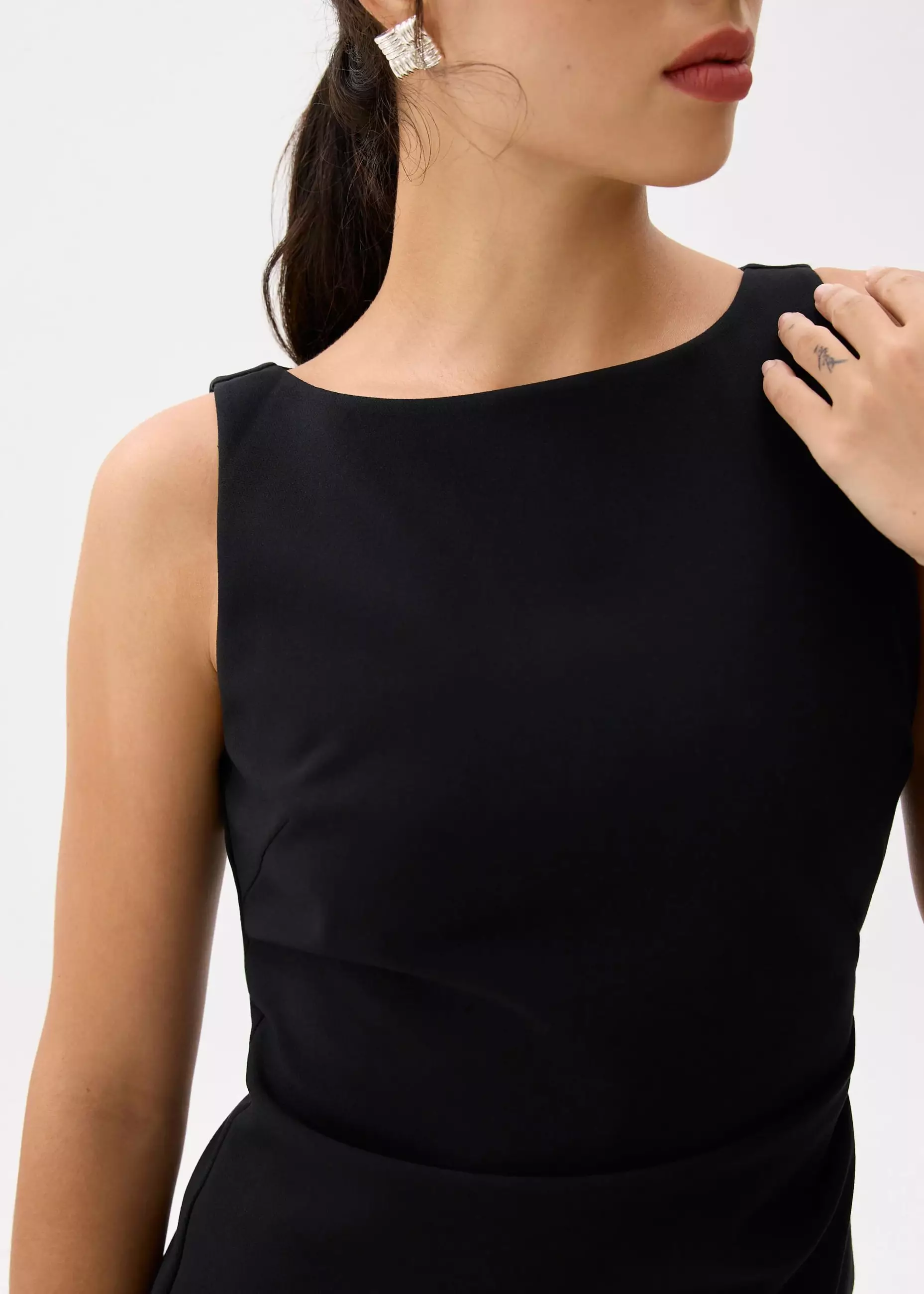 Dress Wanita - Linh Boat Neck A-line Mini Dress