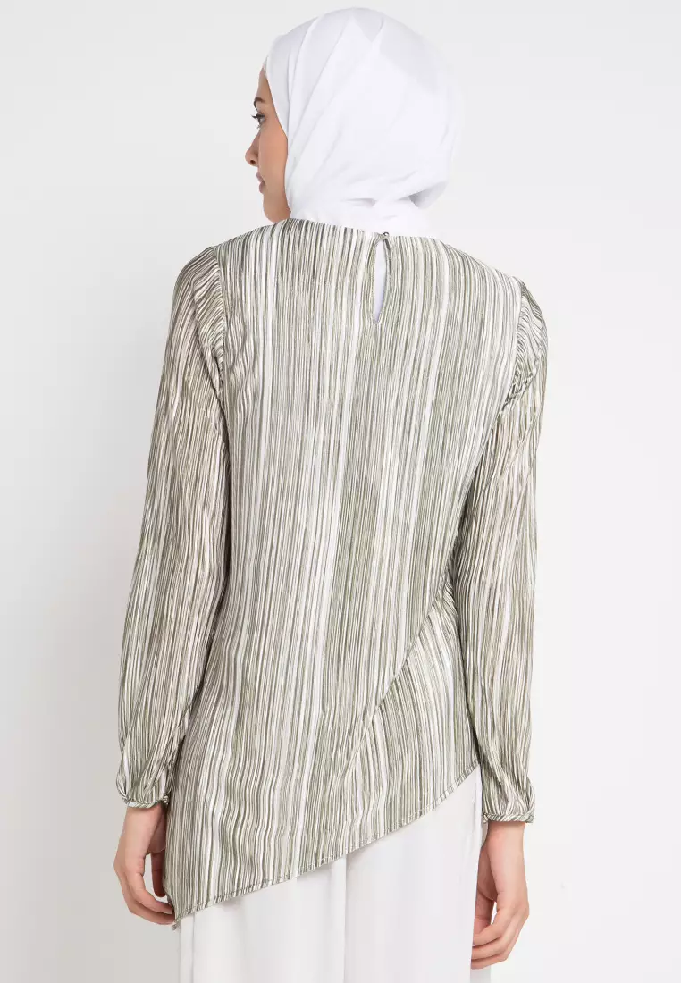 AZZAR Itzel Assymetrical Blouse in Green