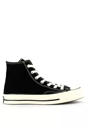 Sepatu dan Apparel Converse Original di ZALORA Indonesia