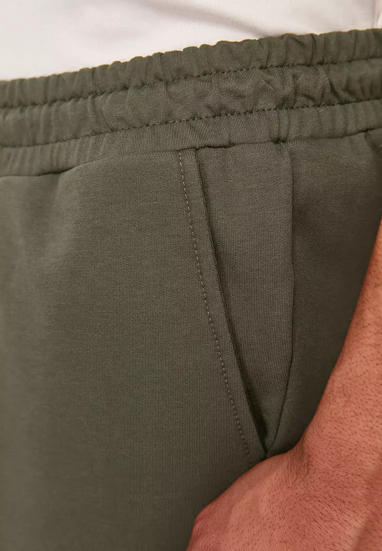 Basic Black-Khaki 2 Pack Regular Cut Cargo Pocket Drawstring Elastic Waist Shorts TMNSS24SR00041