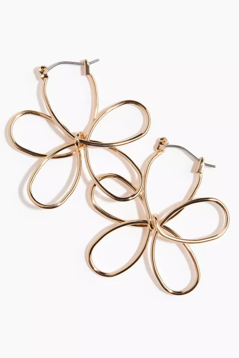 Flower-shaped earrings