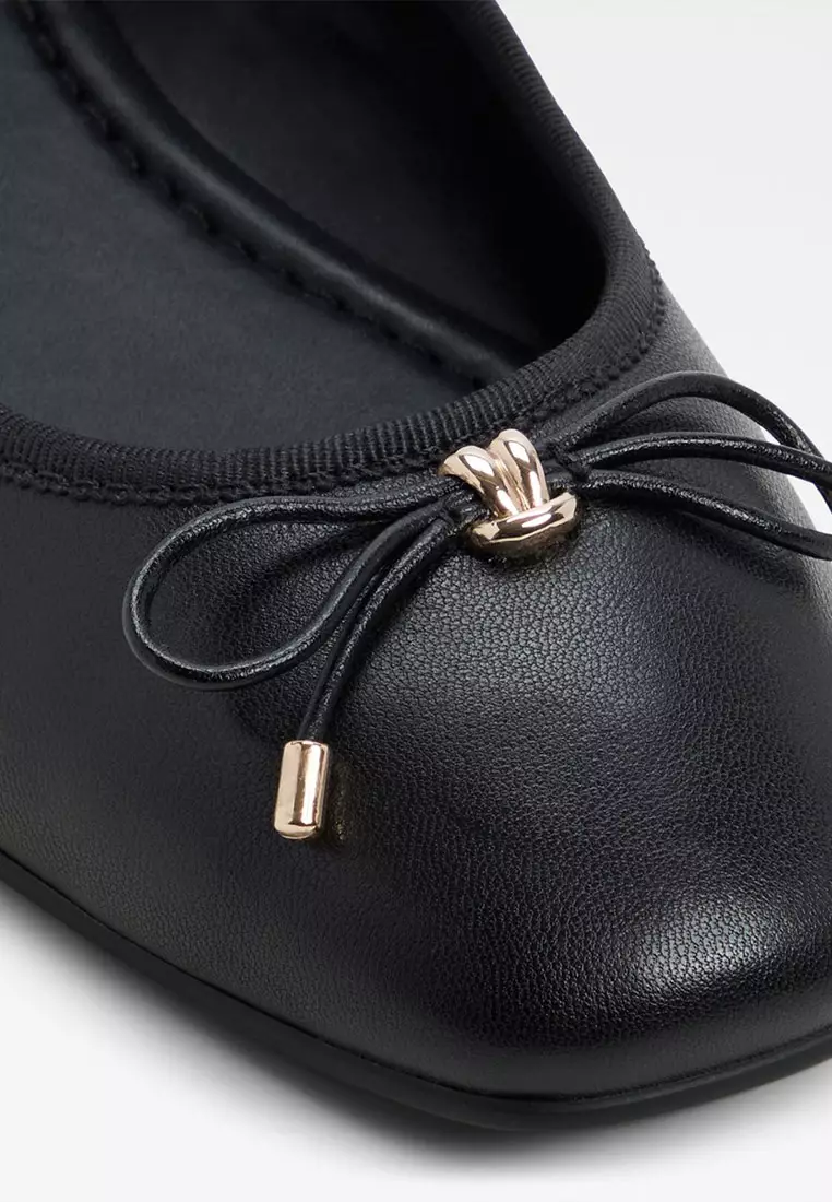 Taylynn Ballet Flats