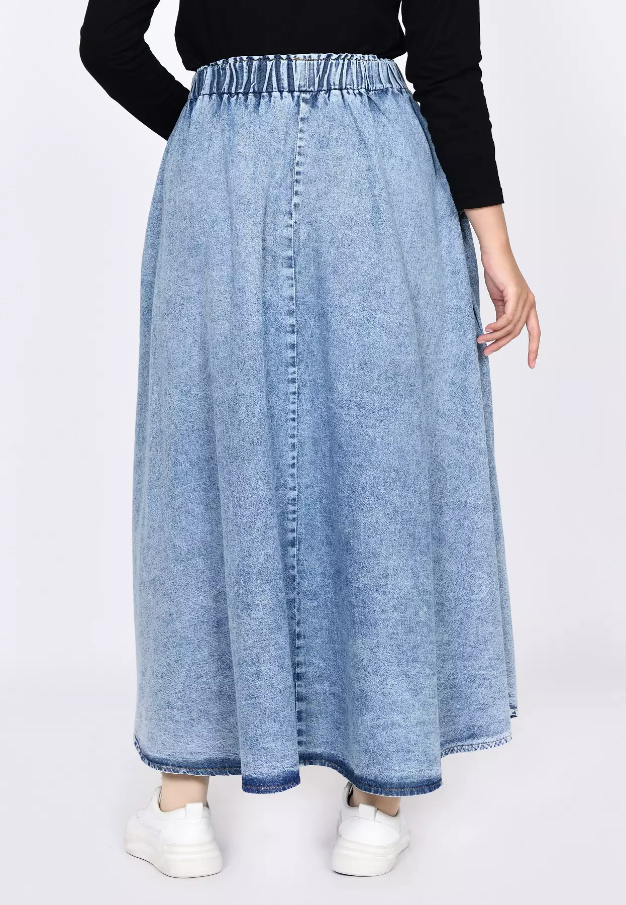 Long Skirt Denim Flare W/ Button
