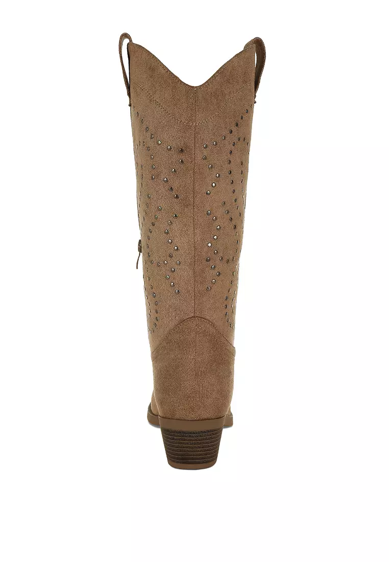 Sepatu bot koboi berhias stud warna Camel
