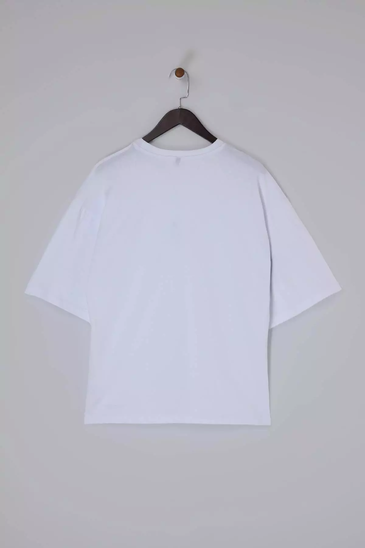 Unisex White Oversize/Wide Cut Rabbit Embroidered 100% Cotton T-Shirt Tmnss23Ts00243
