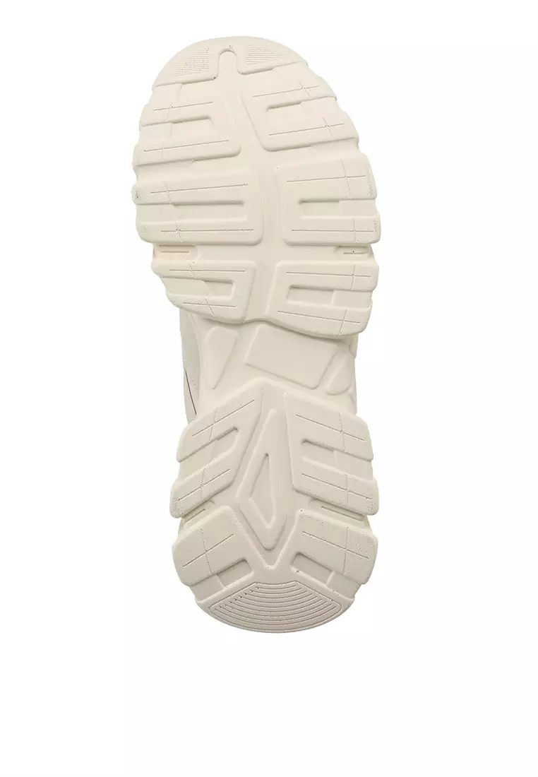 Jennaa Sneakers