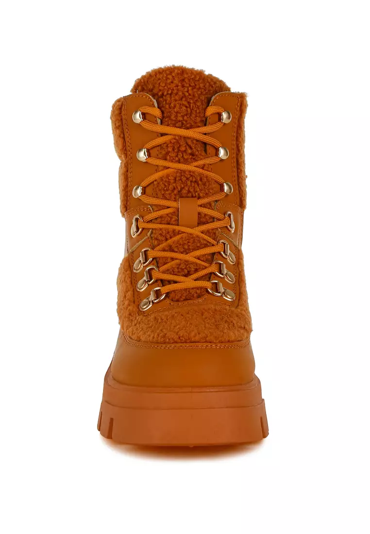 Faux Fur Detail Chunky Hiker Boots in Tan