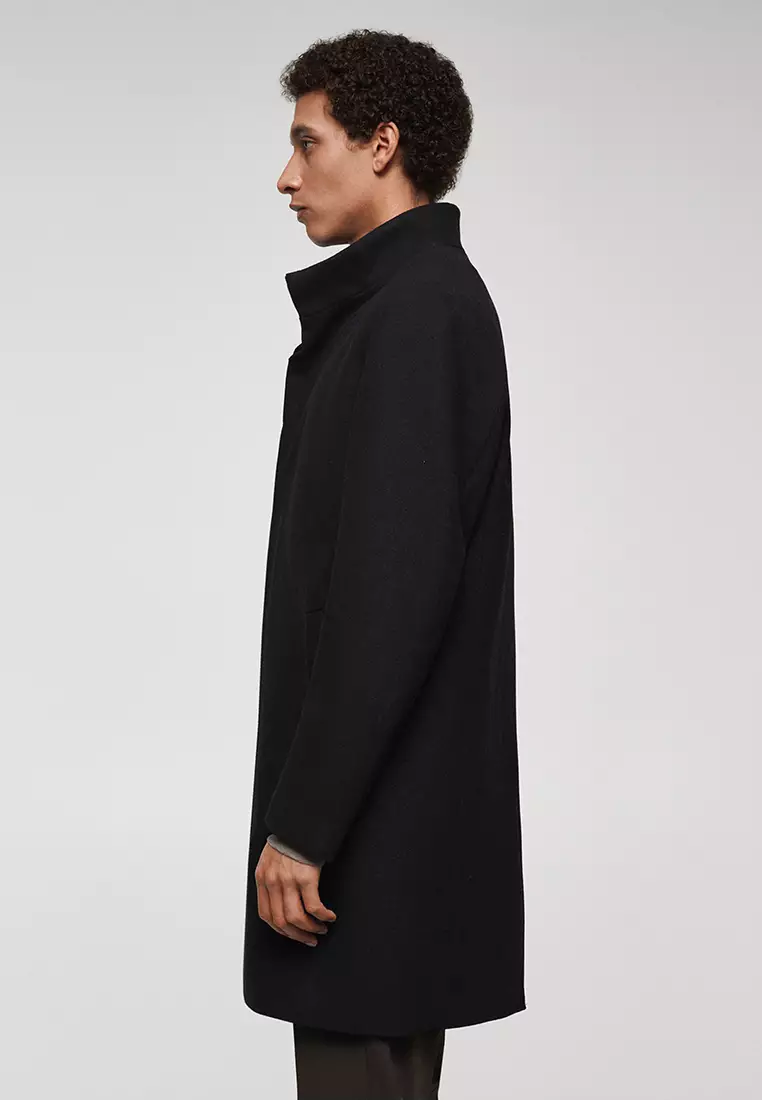Funnel outlet neck raincoat