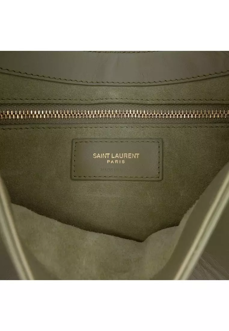 Pre-Loved Saint Laurent Smooth Calfskin Le 5 A 7