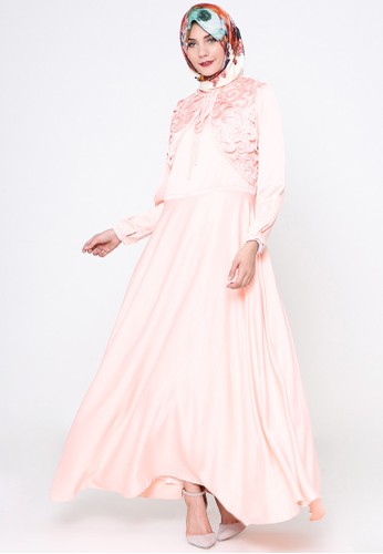 Muthia Pearly Dress