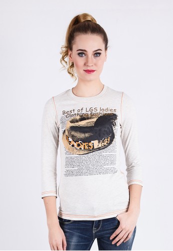 White printed tee