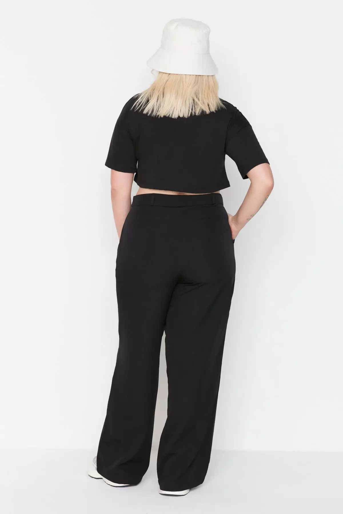 Plus Size Wide Leg Woven Trousers