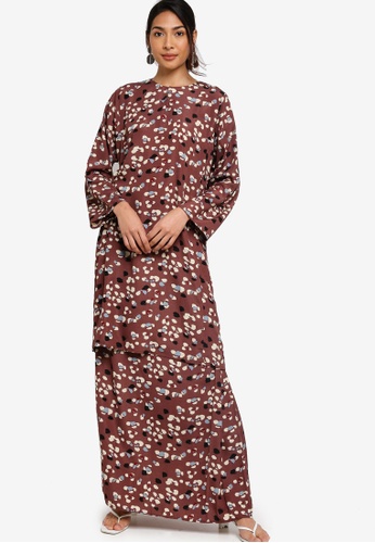 Baju Kurung Pesak from ZALIA BASICS in Brown