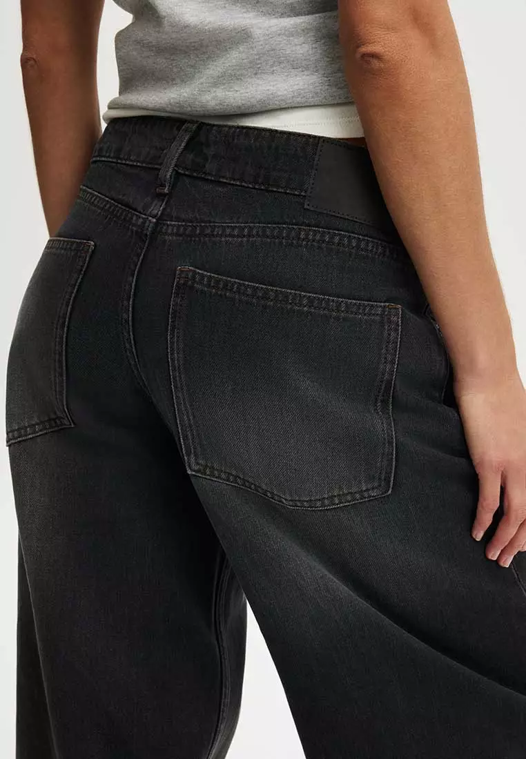 Petite Low Rise Wide Jeans