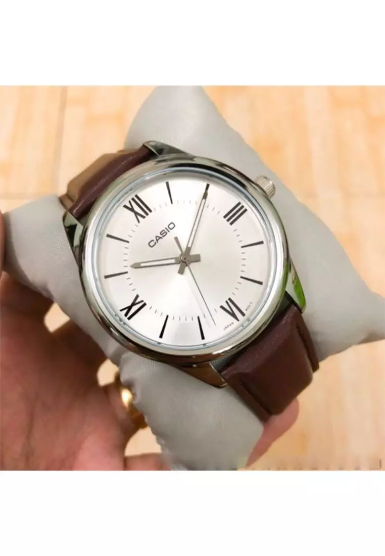 Men's Analog MTP-V005L-7B5 Brown Leather Watch