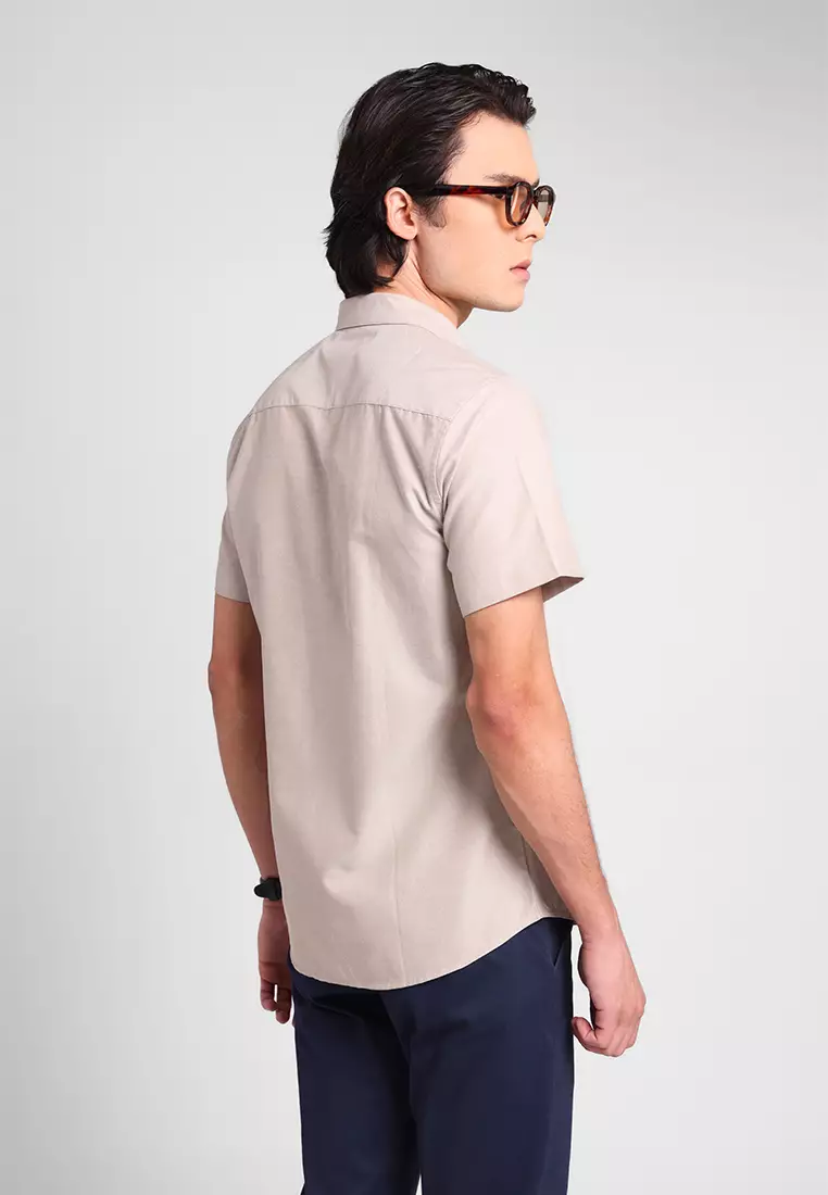 Manzone Kemeja Lengan Pendek Pria Slim Fit Kobe - Beige