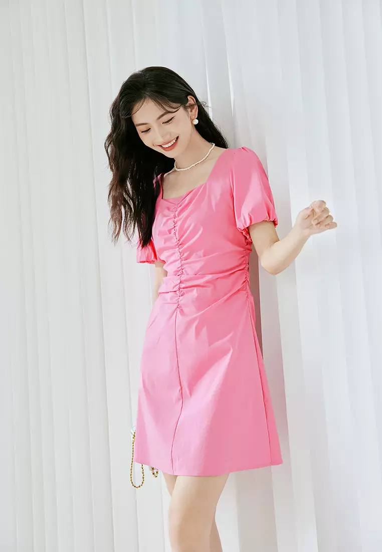 Short Sleeve Ruched Midi Dress