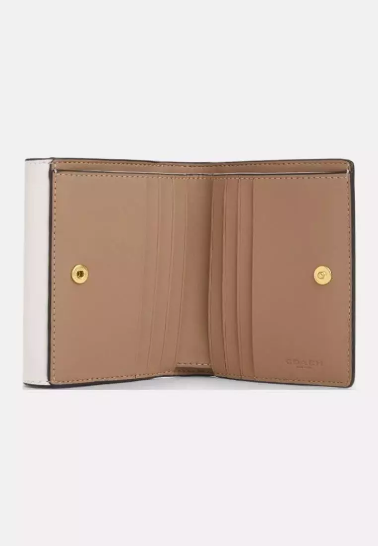 Coach Eliza Small Wallet In Signature Canvas Light Khaki Chalk