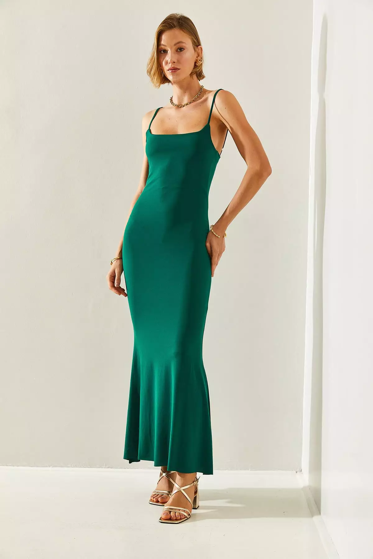 green emerald velvet dress Jinsuen Mini Dress in Lycra Olive main image 0