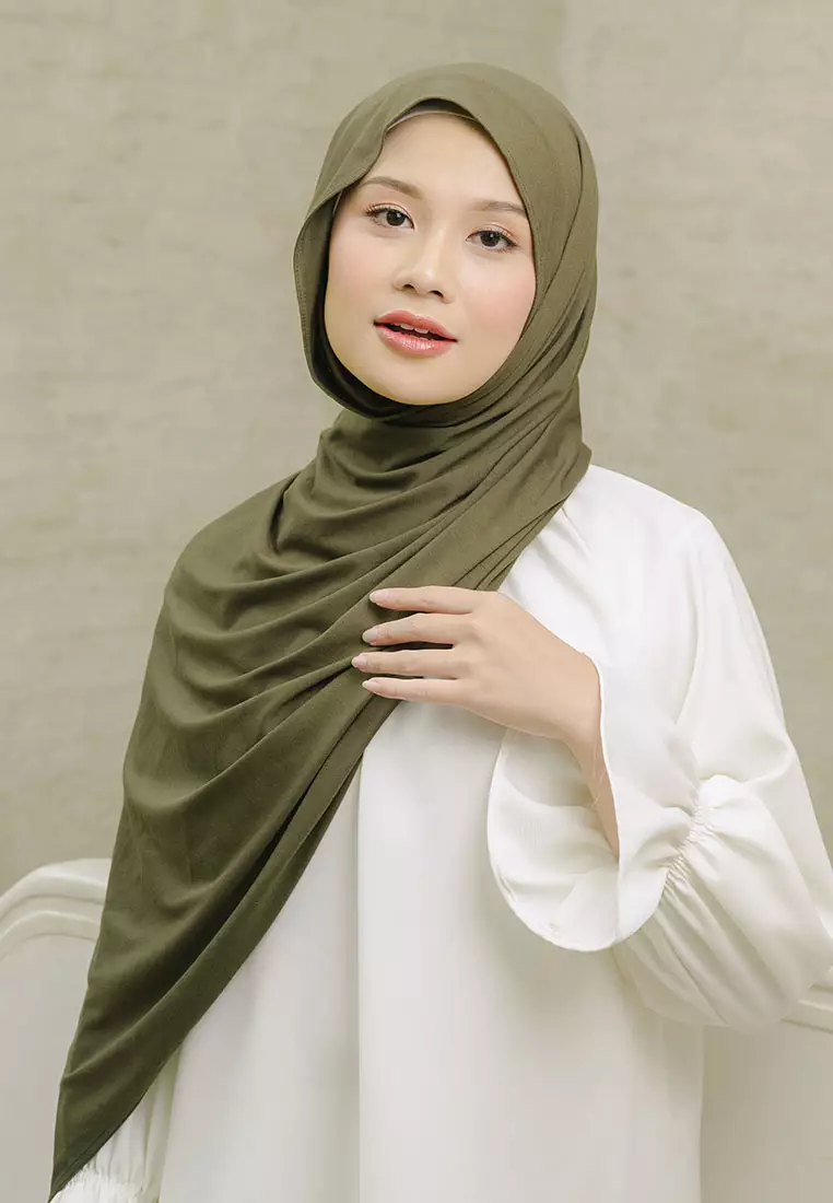 Tana Shawl Army