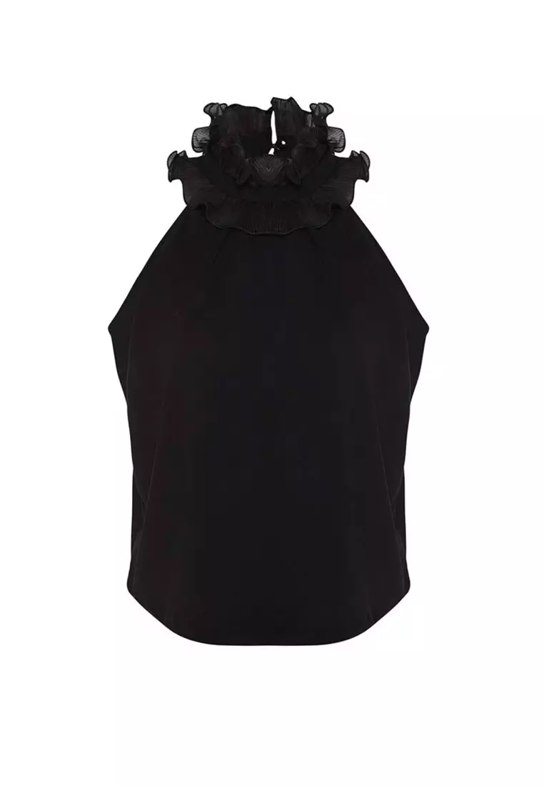 Collar Detailed Knit Top