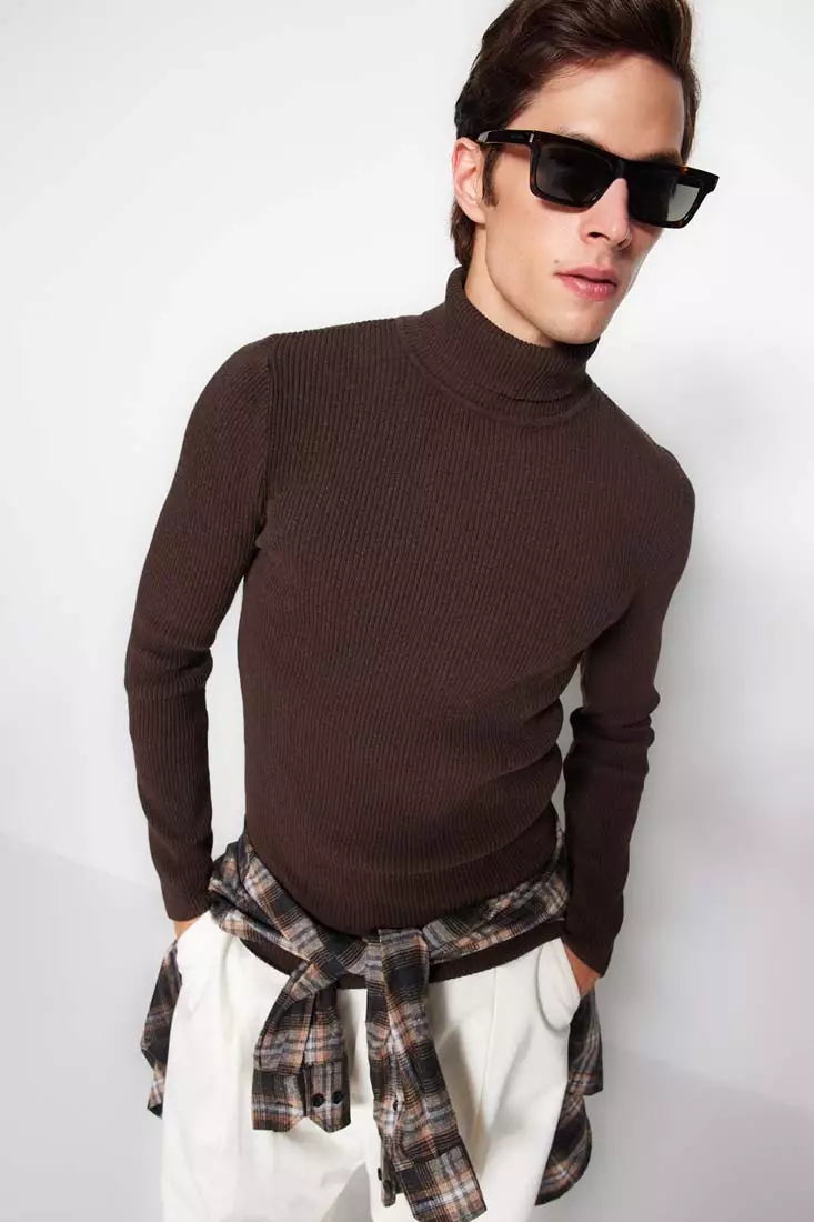 Brown Men's Fitted Tight Fit Turtleneck Knitwear Sweater
