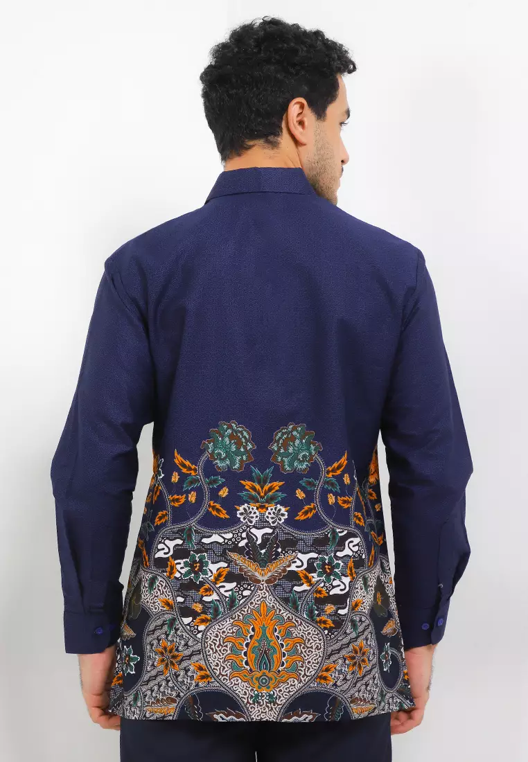 Kemeja Body Fit Batik Bunga Matahari