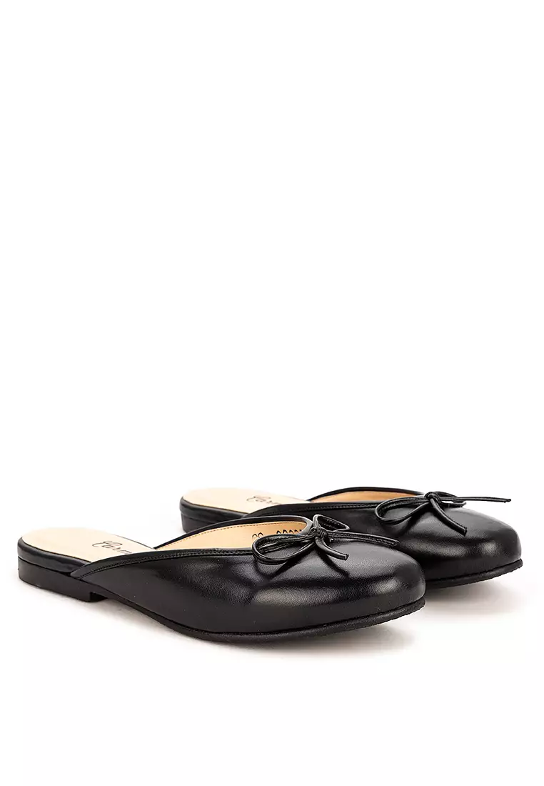 Round Toe Flat Mules