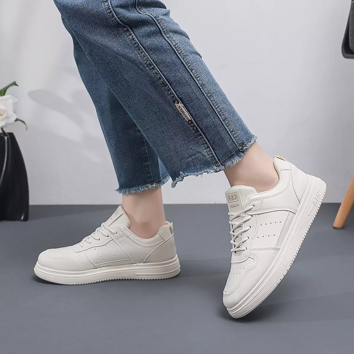 Sepatu Wanita Motif Polos Kasual Pelajar Kampus Sneakers Cewek SS105	