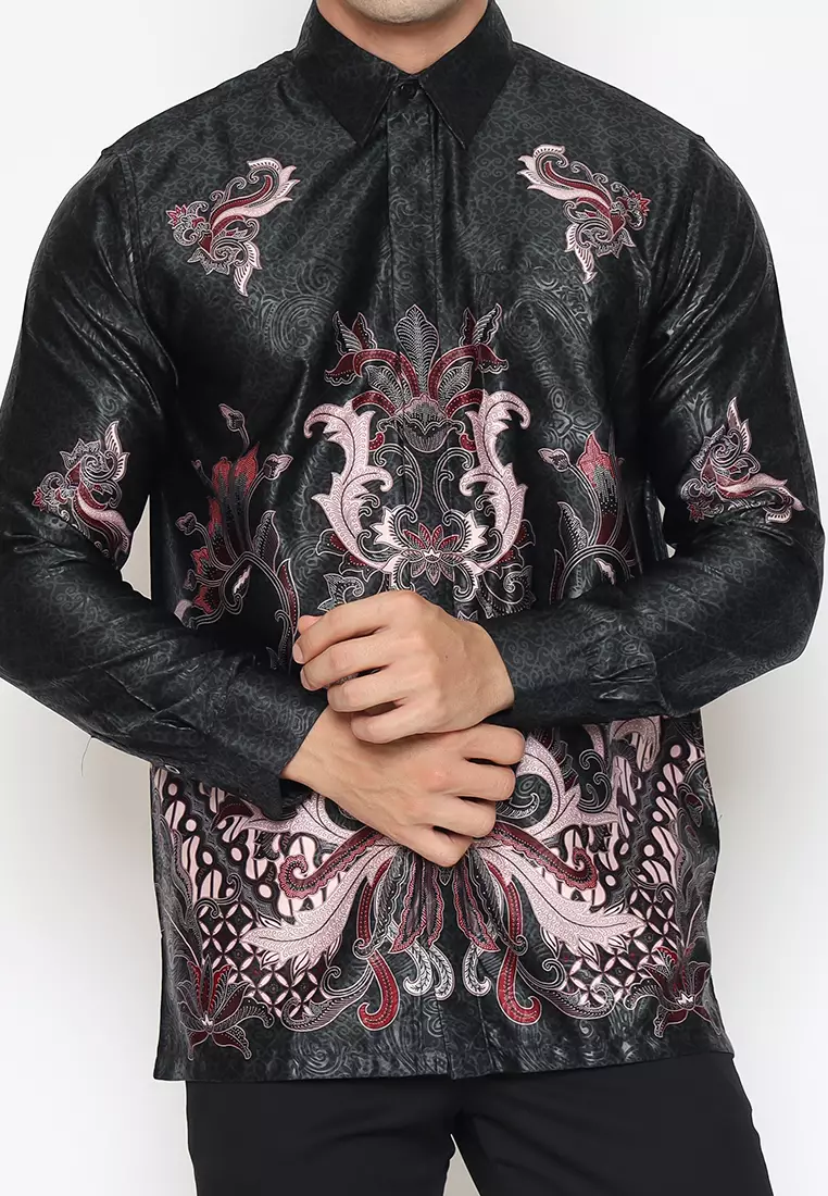 AKSA BATIK PRIA KEMEJA PANJANG SEMI SUTRA EMRAN ELMEERA