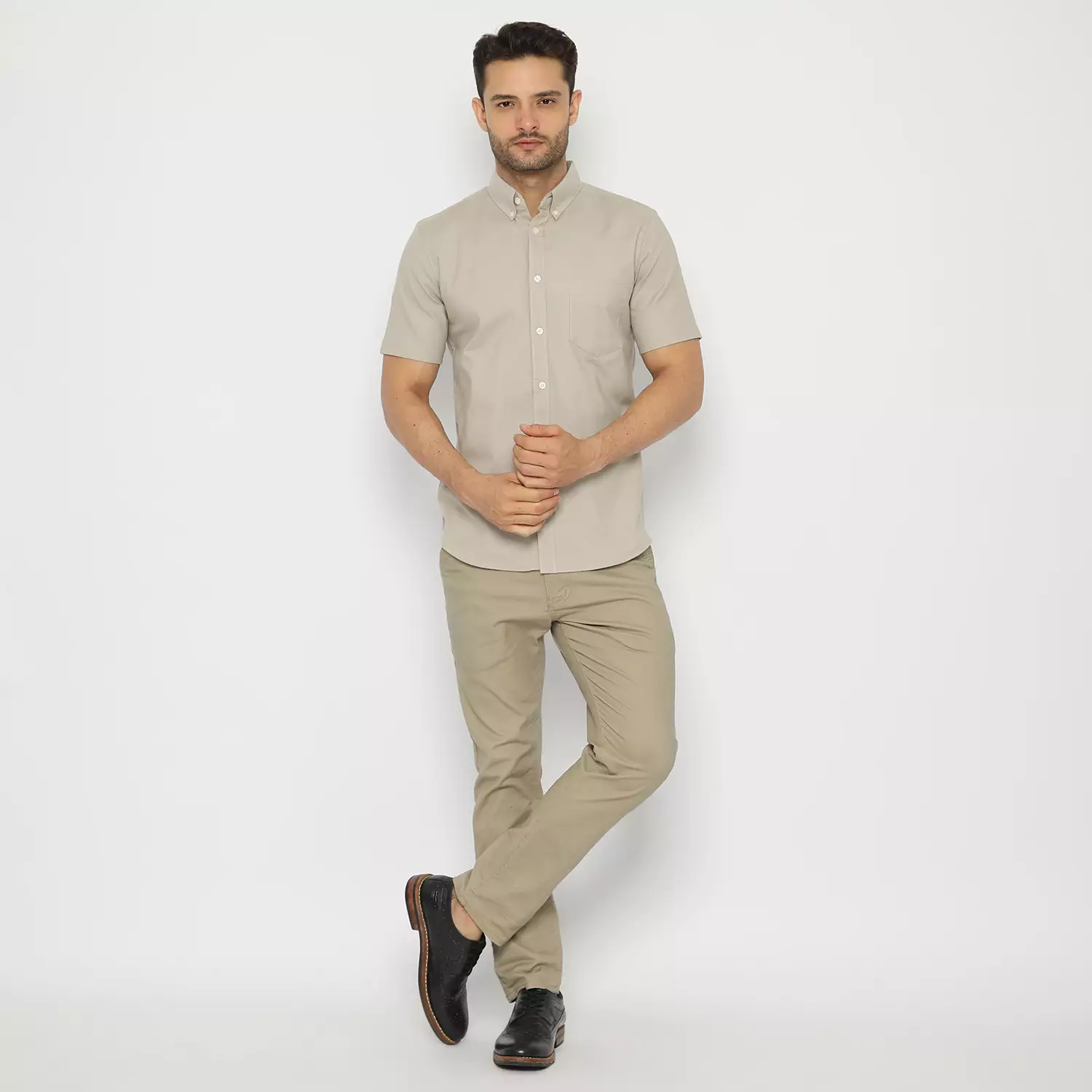 Platini Kemeja Pria Lengan Pendek Basic katun oxford Cream  63213