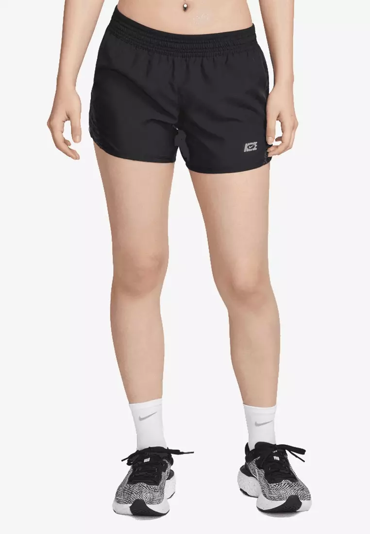 Girls Shorts. Nike PH