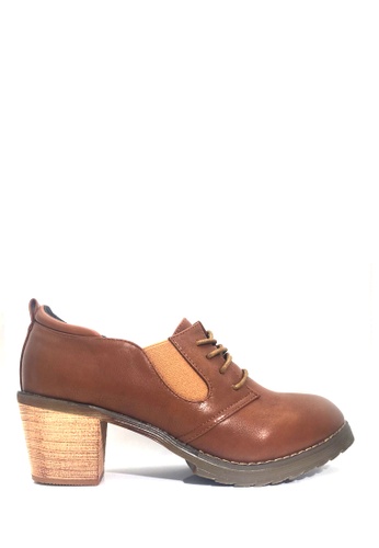 Twenty Eight Shoes brown Oxford Deep Collar Heel Shoes VL8281 B8D56SH0FD8D74GS_1
