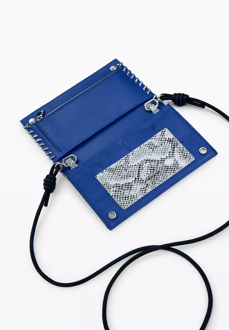 2-in-1 medium stitched wallet