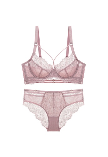 W.Excellence pink Premium Pink Lace Lingerie Set (Bra and Underwear) 918AAUS648BA40GS_1