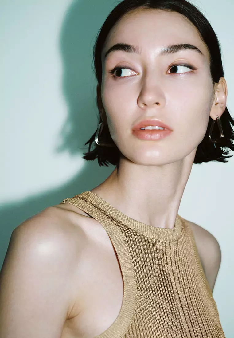 UR秋季新款女装潮流百搭撞色纹理修身针织背心UWJ940029