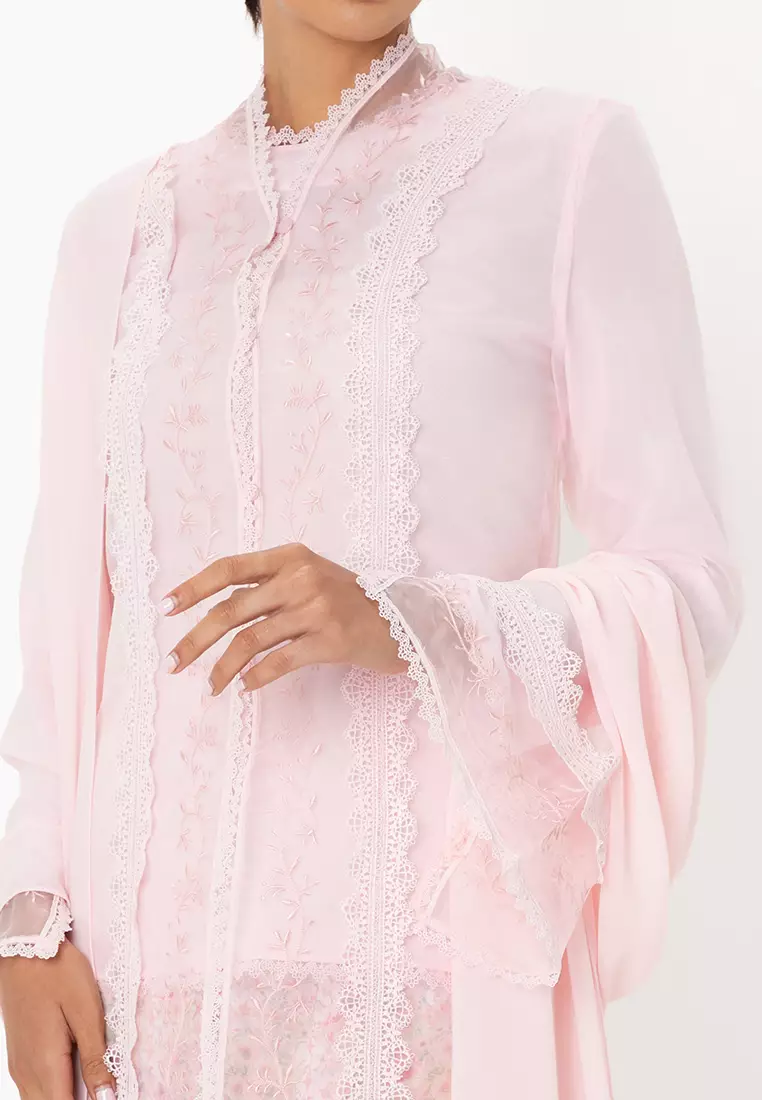 DILARA Kebaya