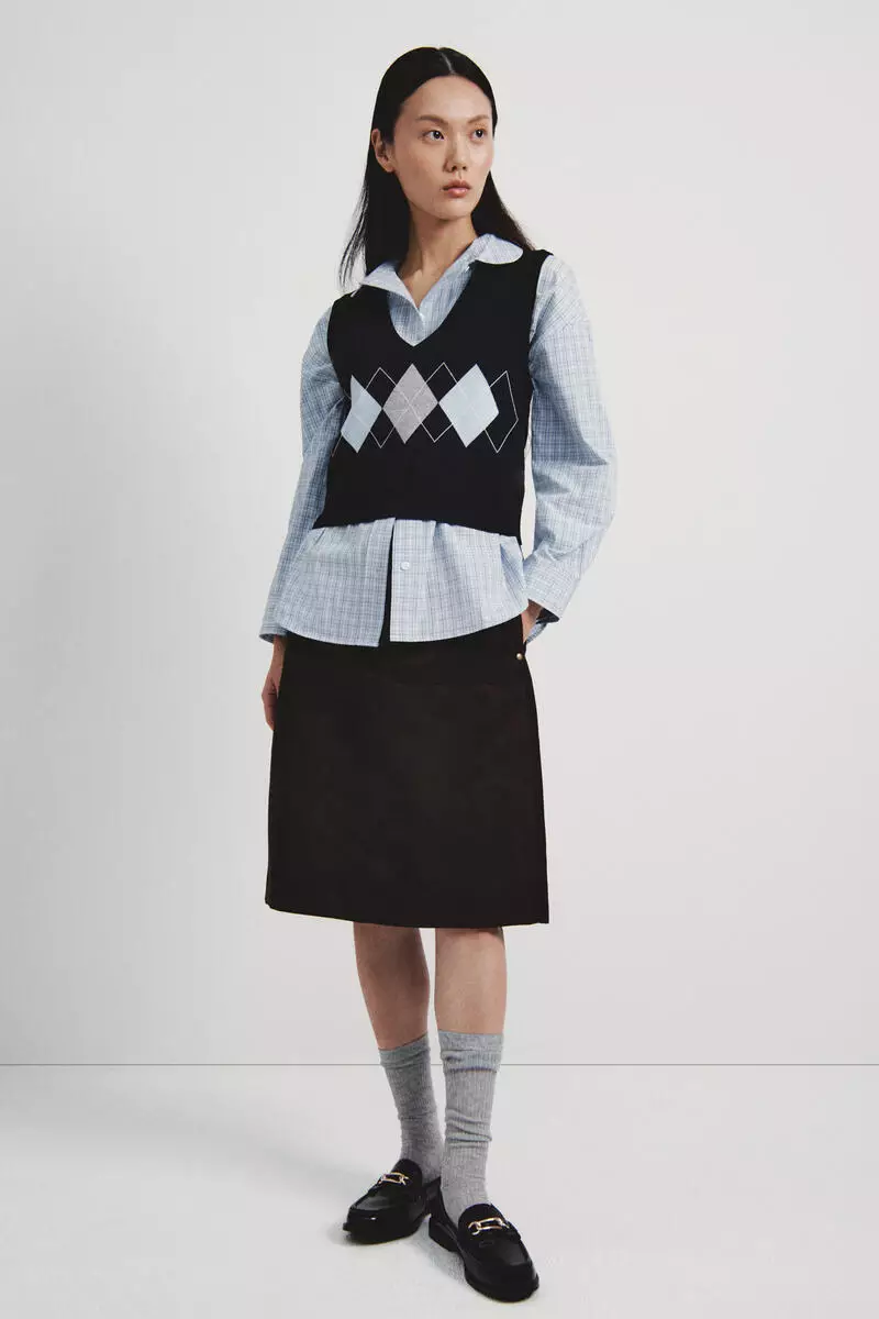 Jacquard-knit sweater vest