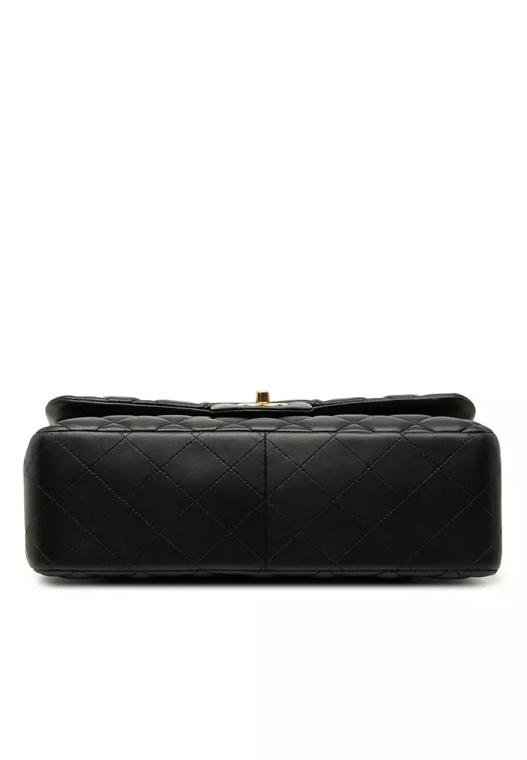 Pre-Loved Chanel Jumbo Classic Lambskin Double Flap