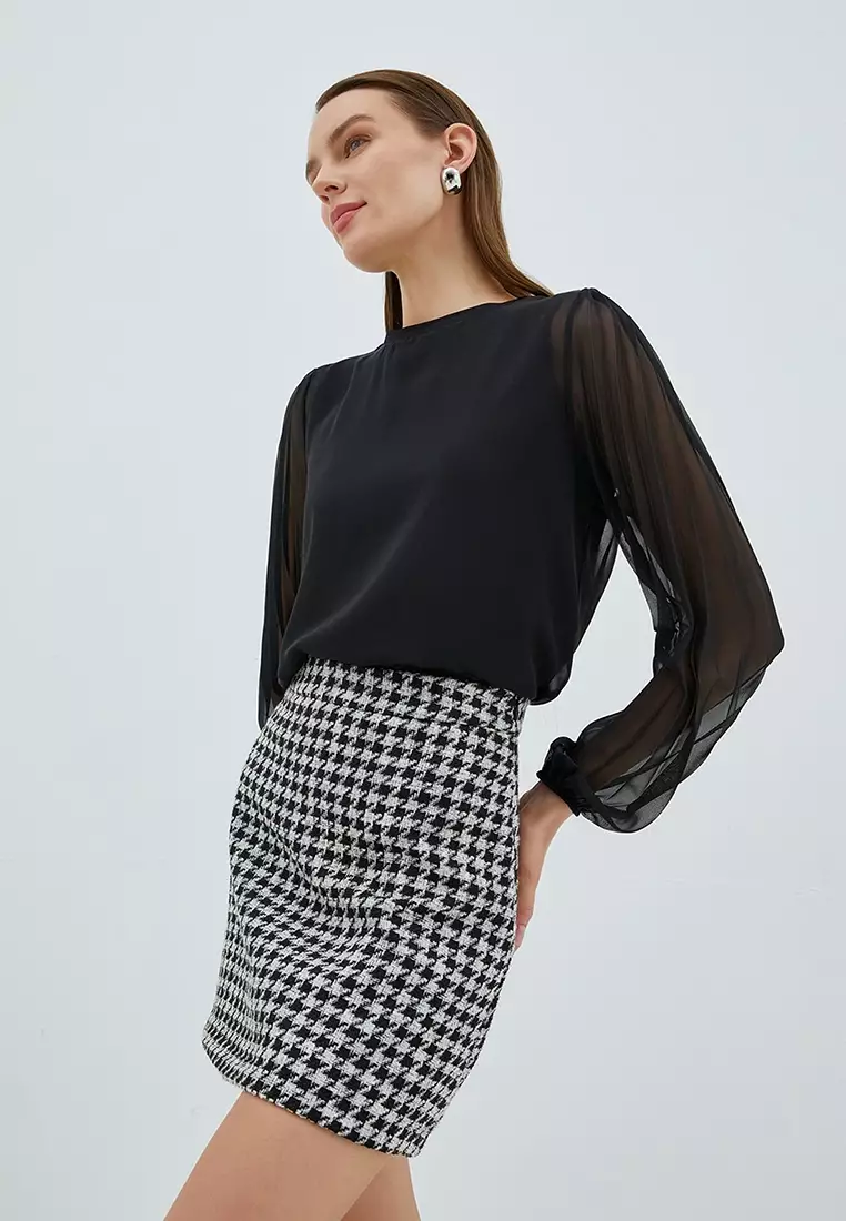 Pleated Sleeves Chiffon Blouse