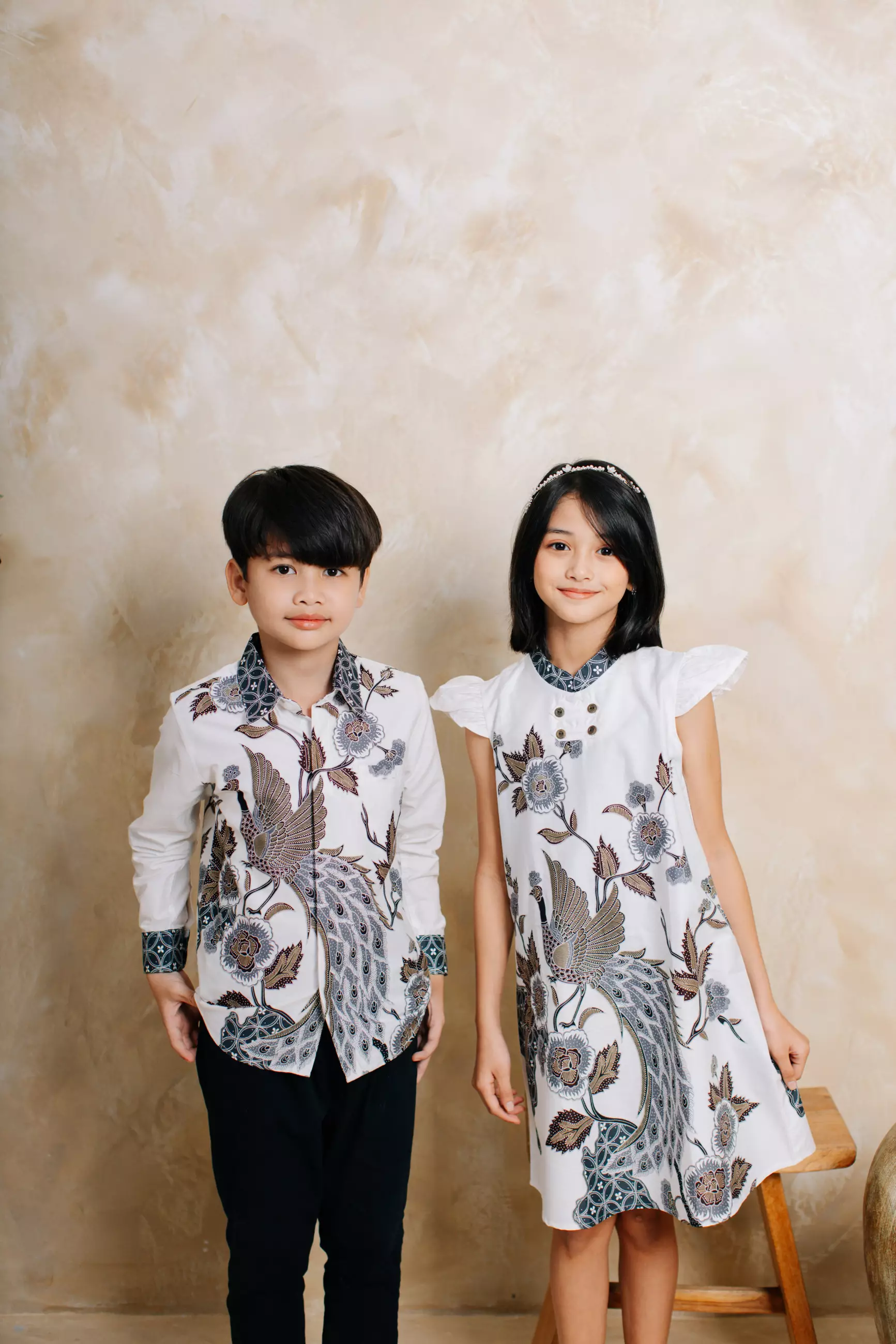 Adyatma Kamala White Putih Dress Batik Anak Wanita Lengan Pendek Katun