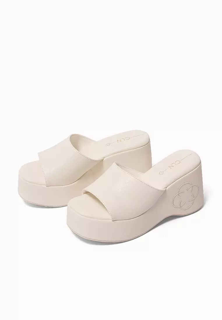 Audrey Wedge Slides