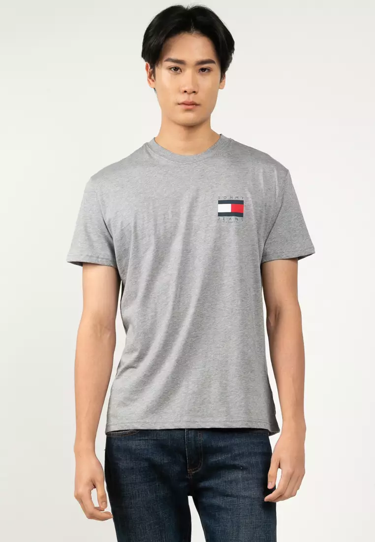 Back Flag Logo T-Shirt - Tommy Jeans