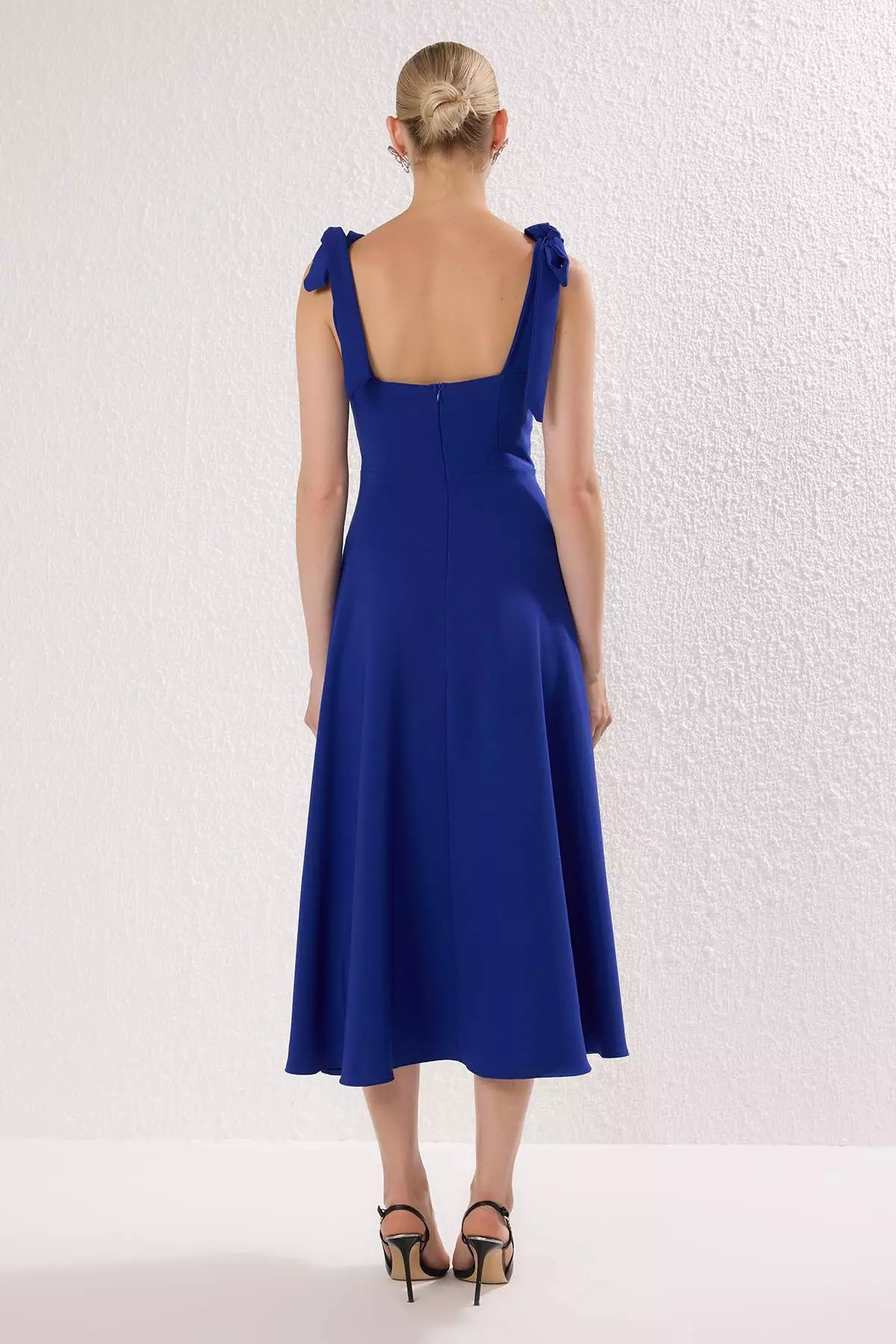Saks A Line Strap Binding Detailed Midi Stylish Evening Dress