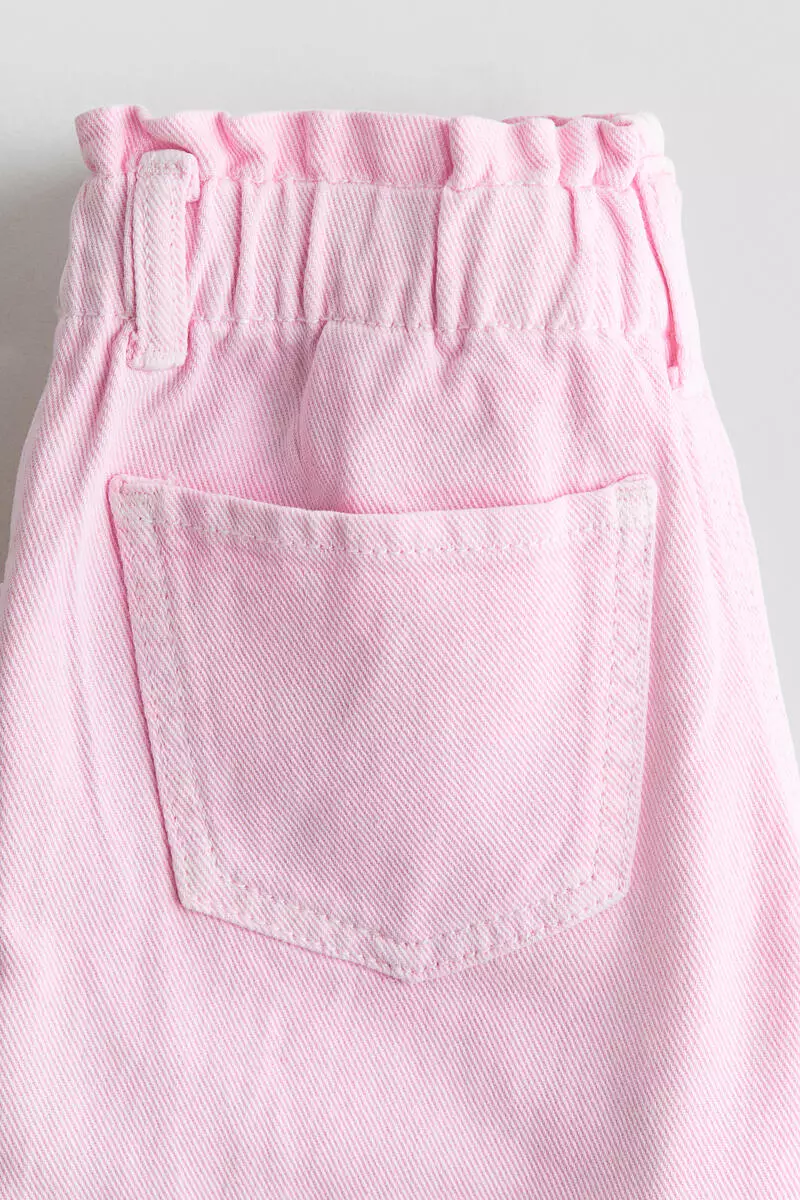 Relaxed paper bag jeans