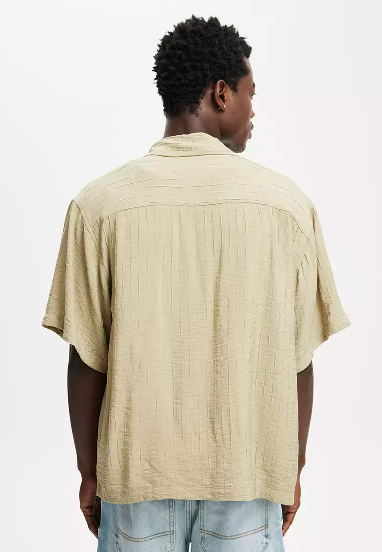 Box Fit Short Sleeve Shirt