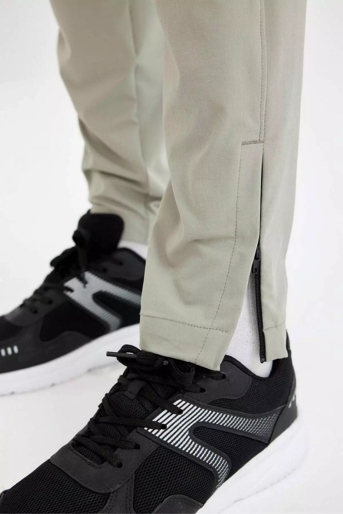 Defactofit Sportsman Woven Pants Slim Fit Tight-Fitting Double Pocket Zipper Leg C9262Ax24Au