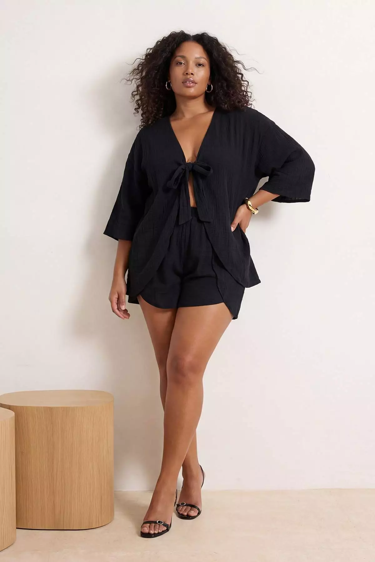 Beach Wear Black Binding Detail High Waist Woven Blouse&Shorts Set Tbbss26Cp00007